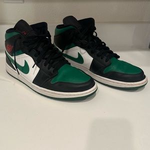 Air Jordan retro 1 high tops